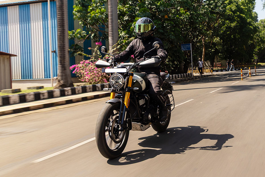 Triumph Scrambler 400 X image 10
