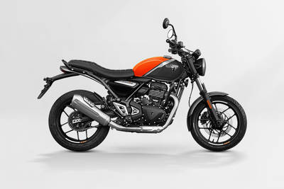 Triumph Speed T4 Right Side View