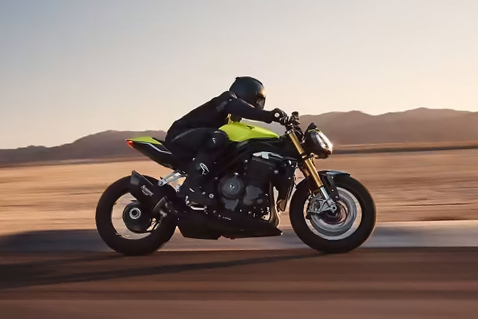 Triumph Speed Triple 1200 image 12