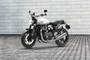 Triumph Speed Twin 1200 सामने का बायाँ दृश्य