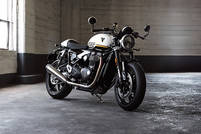 Speed Twin 1200 Sapphire Black