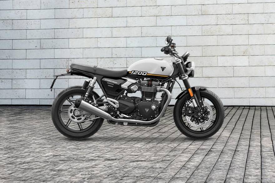 Triumph Speed Twin 1200 दाईं ओर का दृश्य
