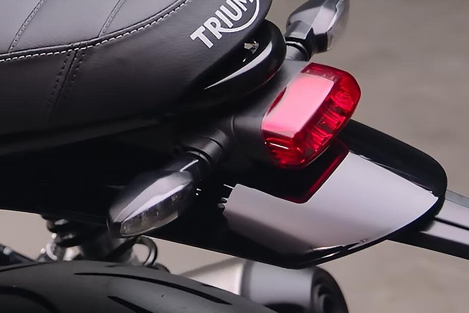 Triumph Speed Twin 1200 image 12