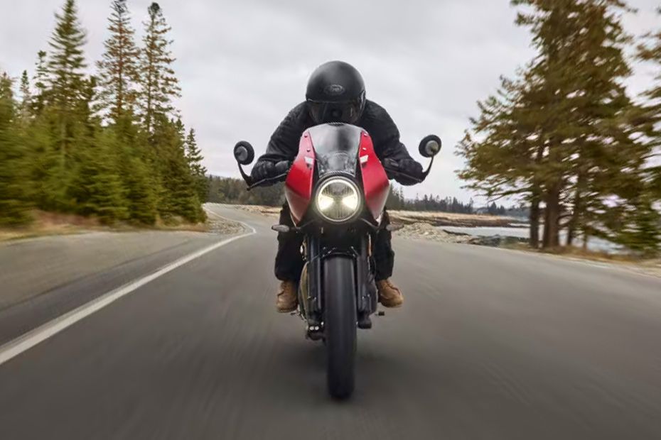 Triumph Thruxton 400 image 10