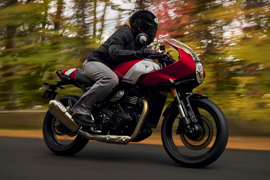 Triumph Thruxton 400 image 12