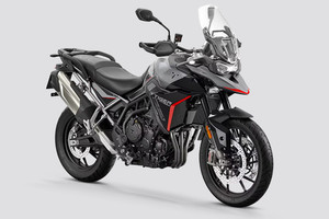 Triumph Tiger 900