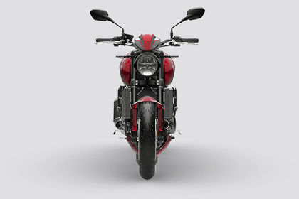 Triumph Trident 800 Front View Triumph Trident 800 Front View
