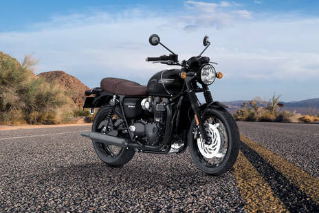 Triumph Bonneville T120 Black