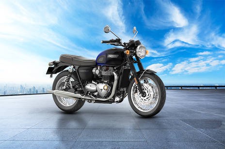 Triumph Bonneviille T120 Stealth Edition