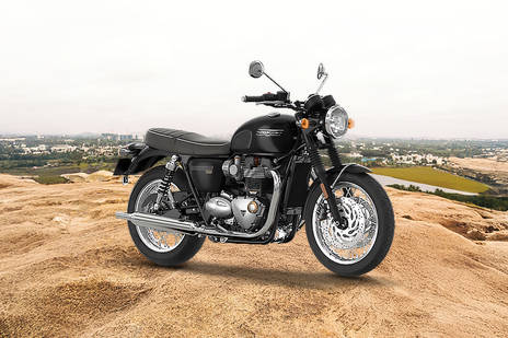 Triumph Bonneville T120 Black