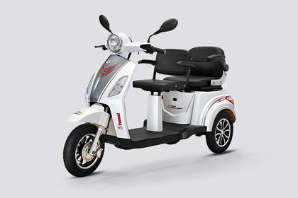 Tunwal Strom Advance 2 Front Left Quarter View