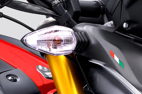 TVS Apache RTR 200 4V image 25