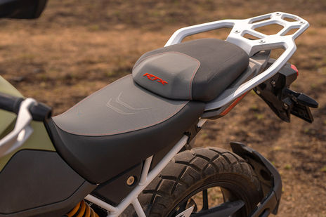 TVS Apache RTX 300 image 24