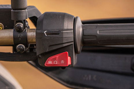TVS Apache RTX 300 image 42