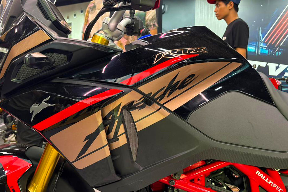 TVS Apache RTX 300 20th Anniversary Edition Model Price & Specs