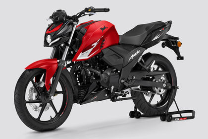 TVS Apache RTR 160 4V RM Disc (Black Edition) TVS Apache RTR 160 4V RM Disc (Black Edition)