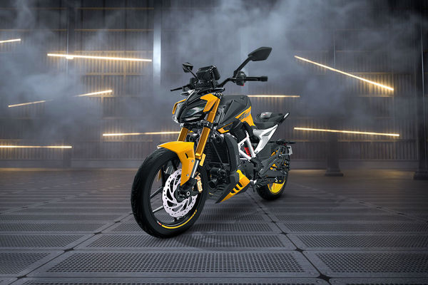 2024 TVS Apache RTR 310 Front Left Quarter View 2024 TVS Apache RTR 310 Front Left Quarter View