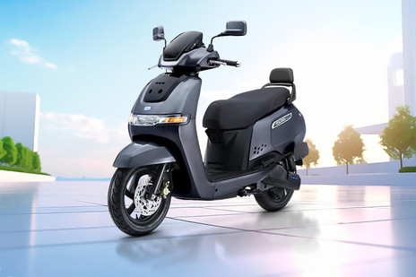 TVS iQube S kWh On road Price, Specifications, Weight, Range