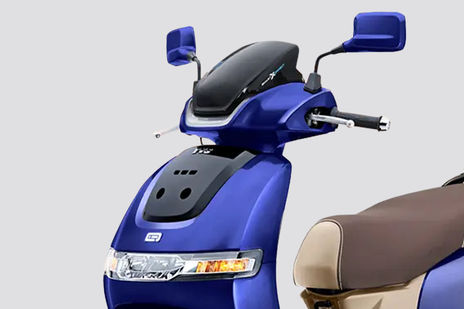TVS iQube S image 16