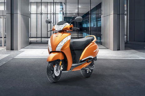 TVS Jupiter 125 Disc On road Price, Specifications, Weight, Range