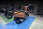 TVS Jupiter CNG पीछे का दाईं ओर दृश्य