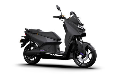 Spectre Black Spectre Black