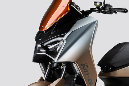 TVS M1-S Electric Maxi-Scooter Headlamp