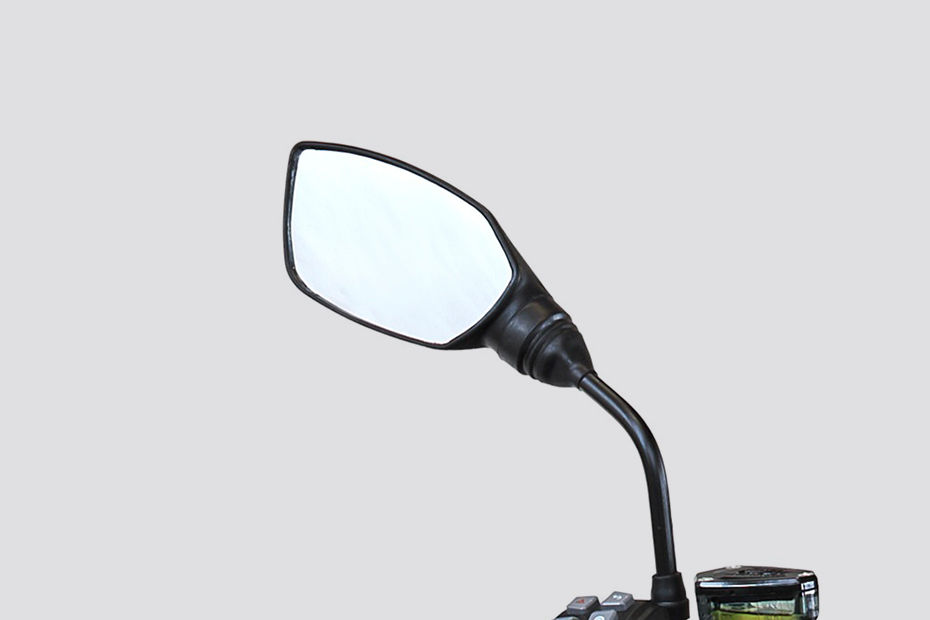 TVS M1-S Electric Maxi-Scooter image 11