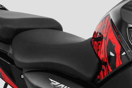 TVS Raider image 16