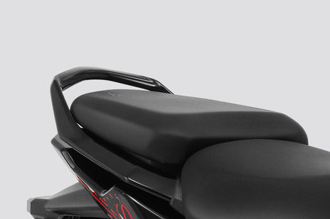 TVS Raider image 34