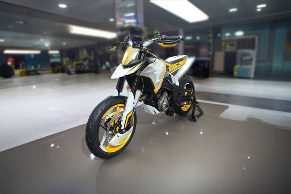 TVS RTSx Front Left Quarter View TVS RTSx Front Left Quarter View