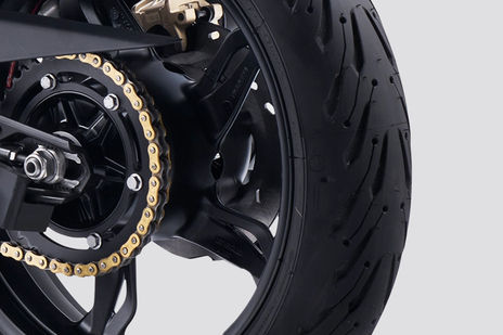 TVS Apache RR 310 image 17