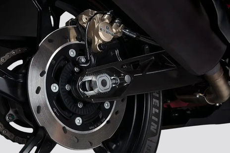 TVS Apache RR 310 image 16