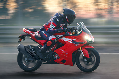TVS Apache RR 310 image 18