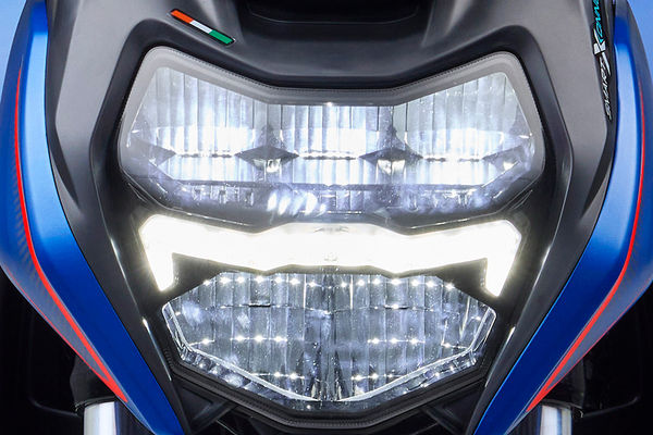2024 TVS Apache RTR 200 4V Headlamp