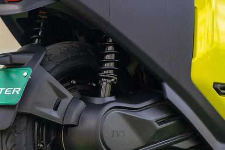 TVS Orbiter image 30