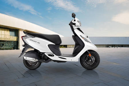 TVS Scooty Zest Right Side View