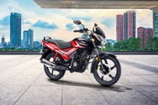 स्टार सिटी प्लस Black Red