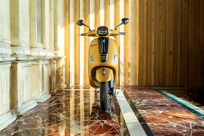 Vespa S Front View