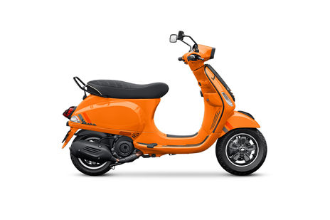 Vespa S Price, Mileage, Weight, Images