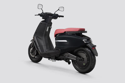 2025 VLF Tennis 1500 Rear Left Three Quarter View