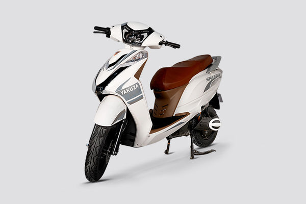 Yakuza Sparrow Pro Front Left Quarter View Yakuza Sparrow Pro Front Left Quarter View