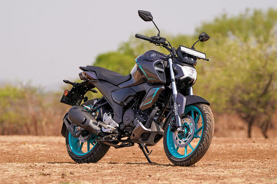 Yamaha FZ S FI image 9