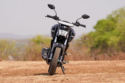 Yamaha FZ-S Fi Front View