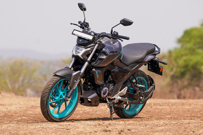 2025 Yamaha FZ-S Fi Front Left Quarter View