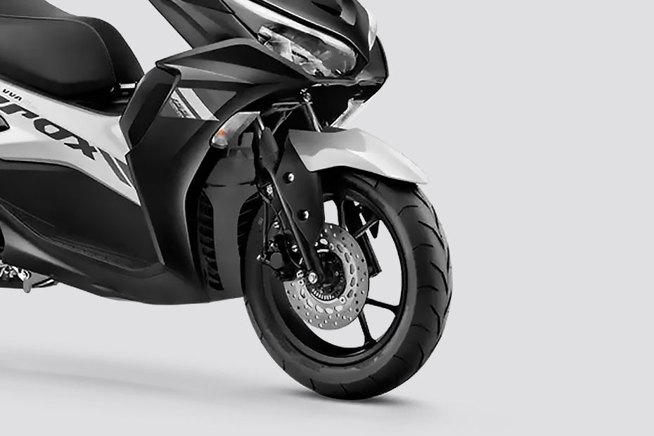 Yamaha Aerox 155 Price 2026 - Mileage, Colours, Images | BikeDekho