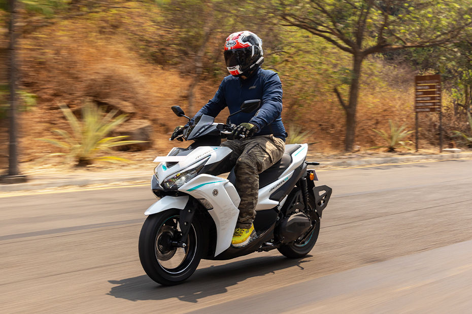 Yamaha Aerox-E image 11