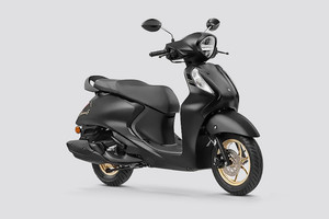 Yamaha Fascino 125 Fi Hybrid S Matte Black On road Price - Main Image