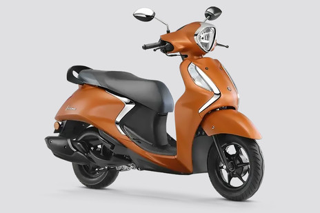 Yamaha Fascino 125 Fi Hybrid Drum Matte Copper On road Price