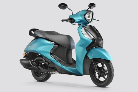 Yamaha Fascino 125 Fi Hybrid Price in Jamshedpur (On Road)